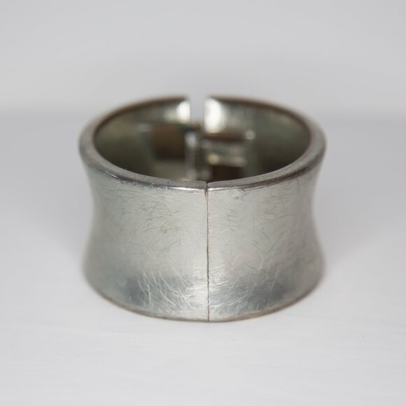 SOLD Vintage Silver Cuff Bangle with Tension Hinge Closure - Picture 5 of 7